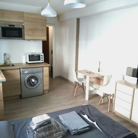 Charmant Studio Climatise A 300M Du Port. Refait A Neuf. Bastia  Exterior foto